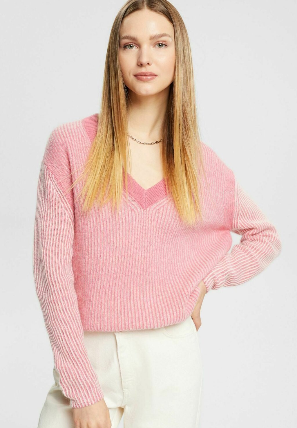 

Джемпер Esprit, розовый