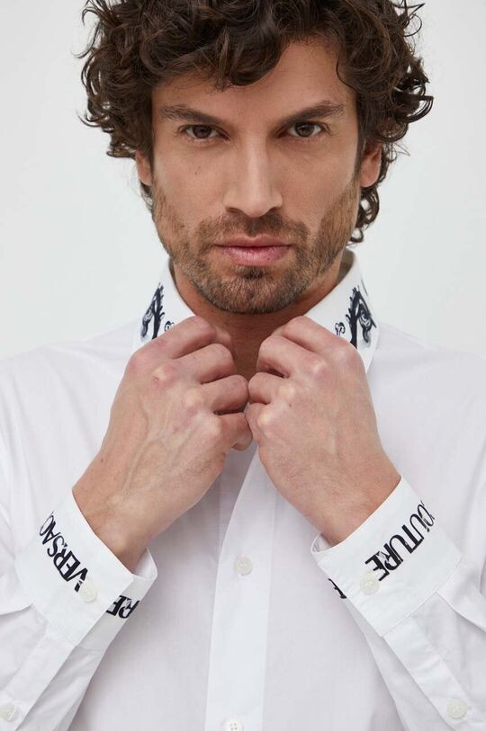 

Хлопчатобумажную рубашку Versace Jeans Couture, белый