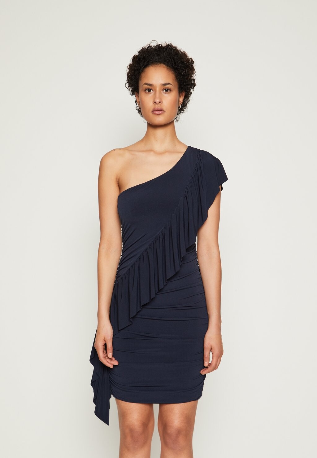 

Элегантное платье Andy Ruffle Mini WAL G., цвет navy blue