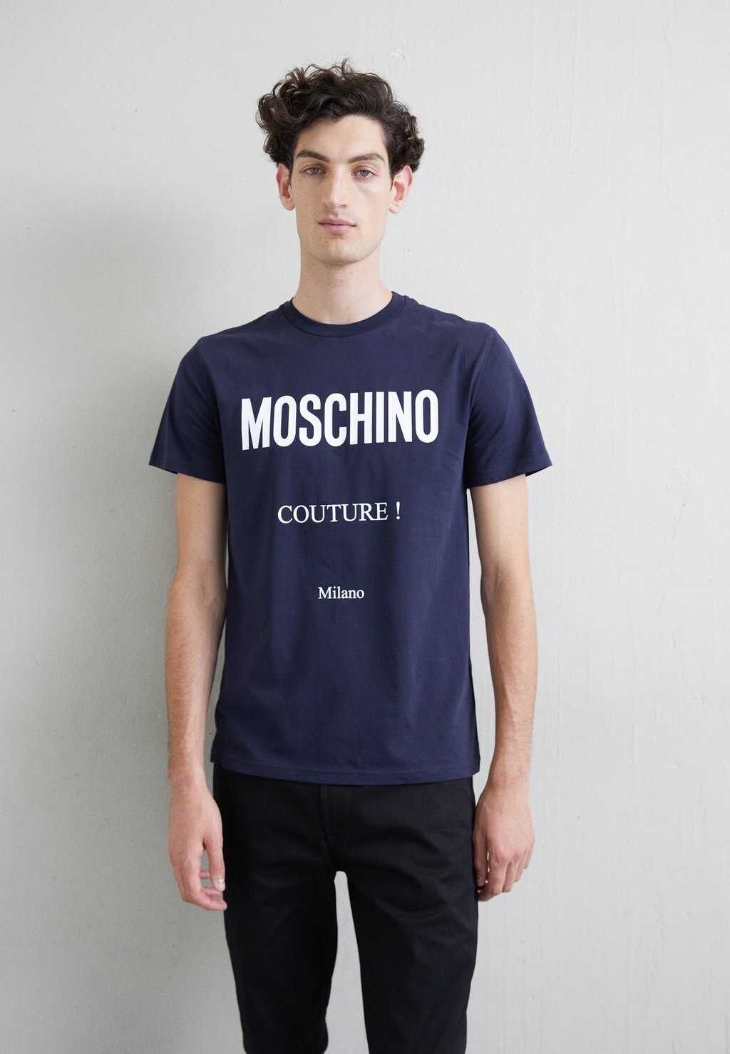 

Футболка с принтом MOSCHINO, фантазийно-синий