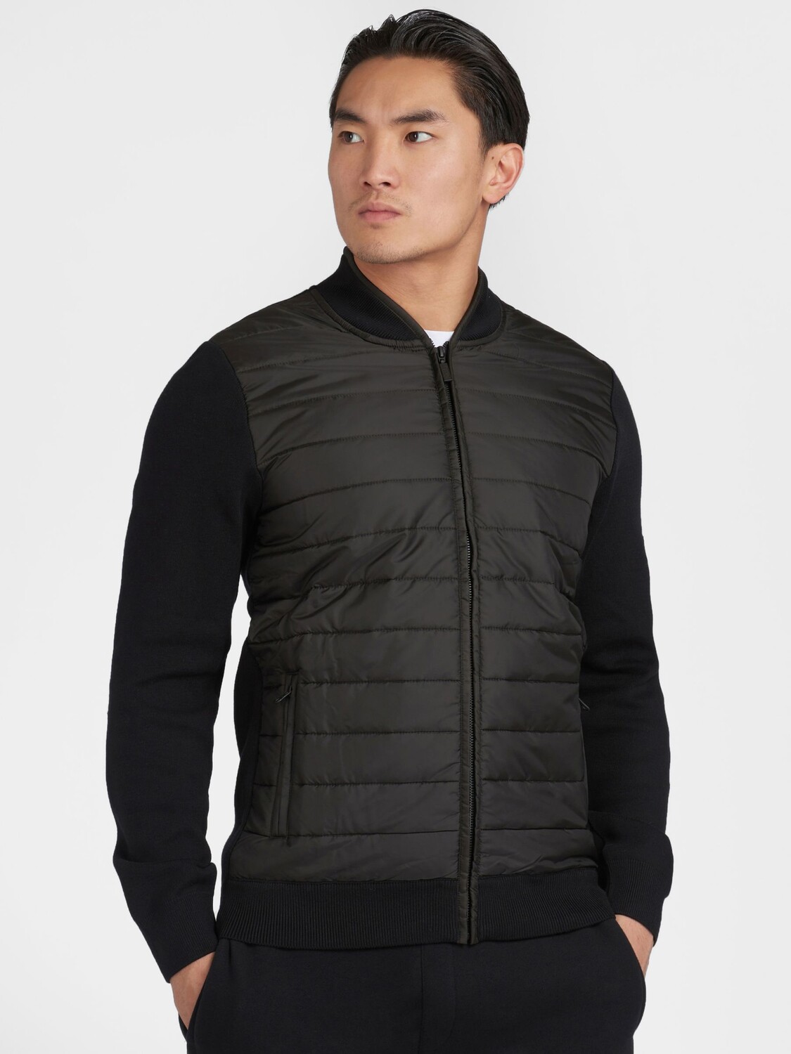 

Джемпер-бомбер на молнии Barbour International, черный