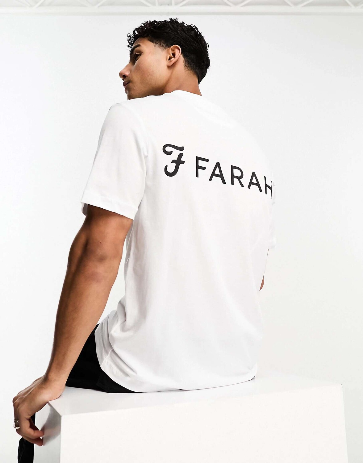 

Белая футболка Farah Trafford, Белый