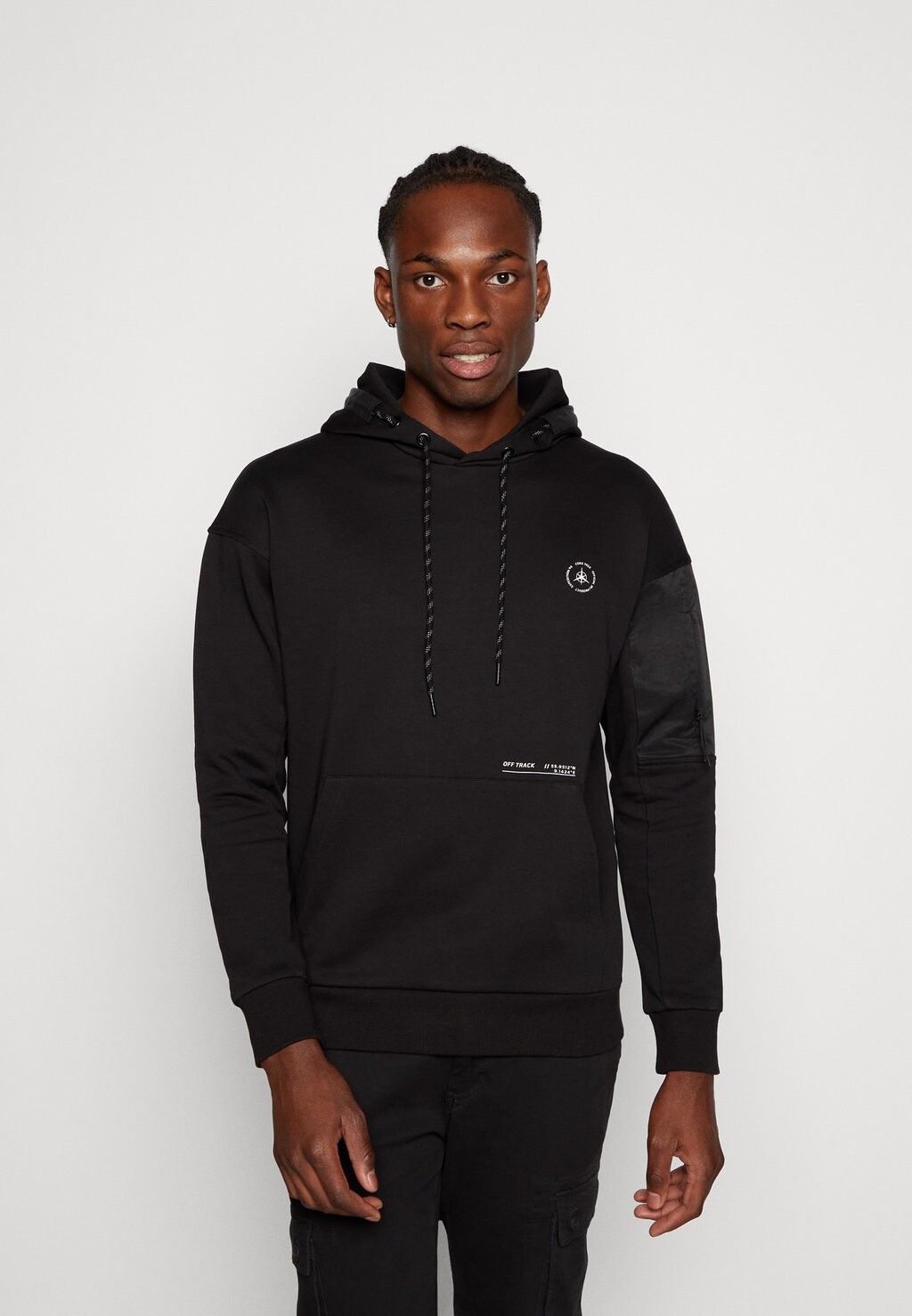 

Толстовка Jack & Jones, черный Jcomix Hood, черный