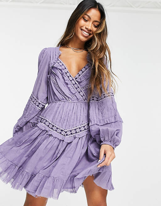 

Темно-сиреневое кружевное платье мини с защипами ASOS DESIGN