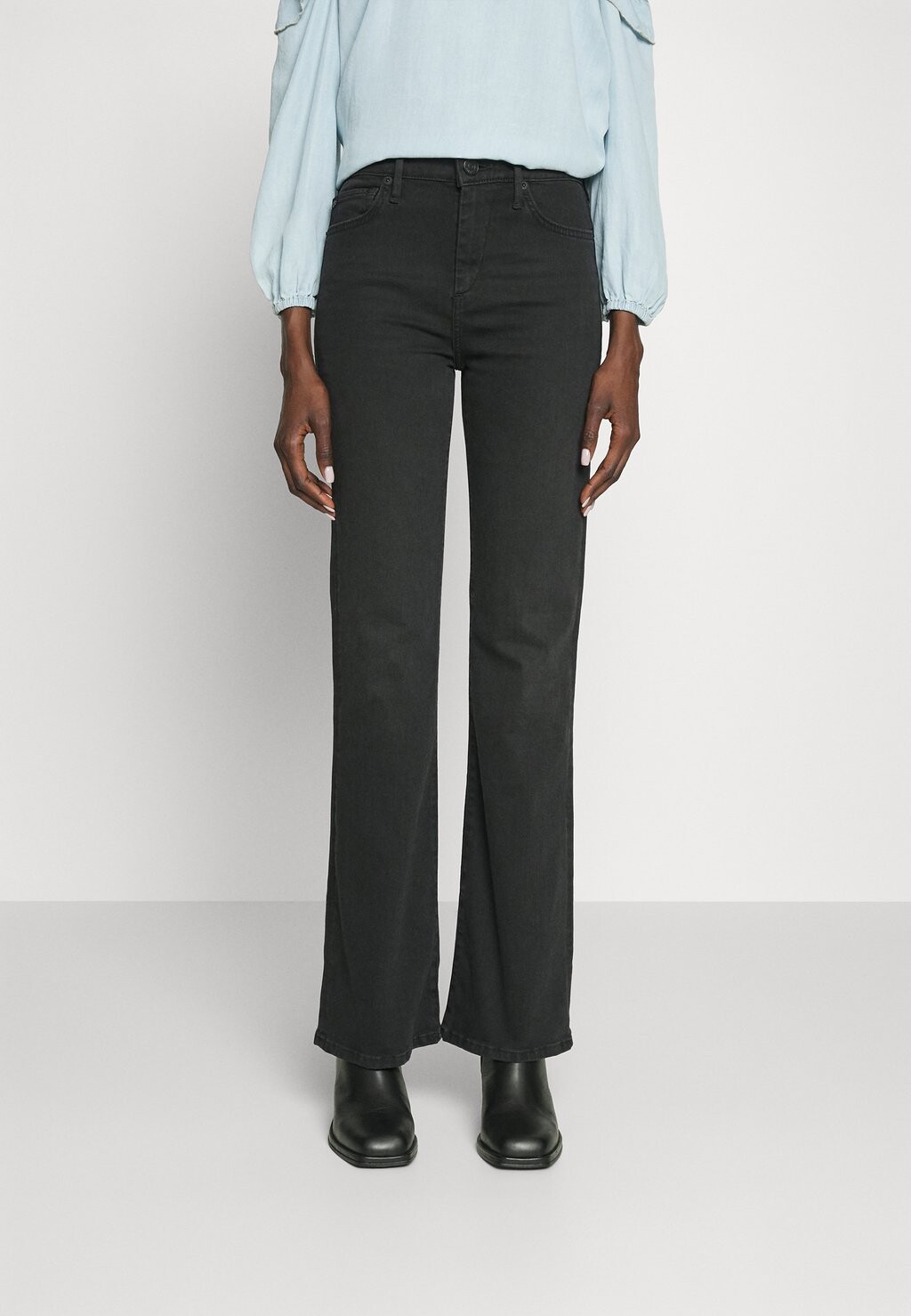 

Джинсы Bootcut True Religion, черный