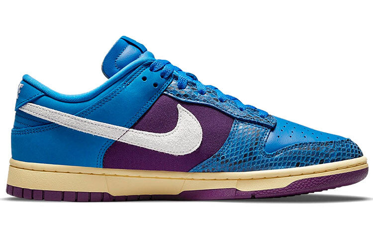 

Кроссовки Nike Dunk Low женские, голубой / фиолетовый
