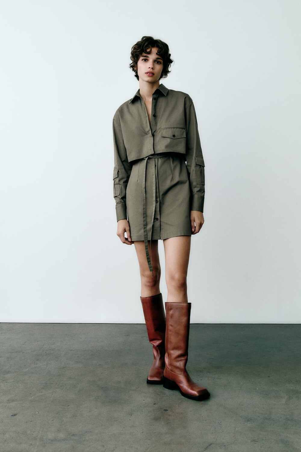 

Платье-рубашка из габардина ZARA, хаки