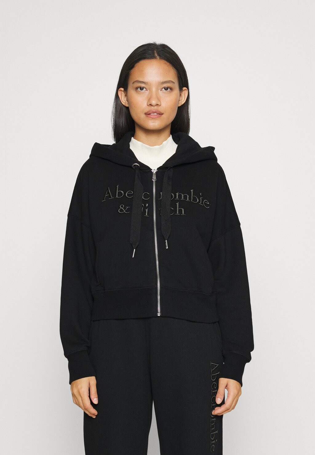 

Толстовка на молнии Abercrombie & Fitch