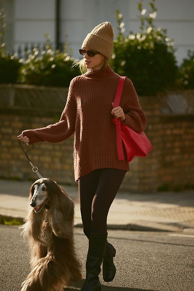 

Сумка Anthropologie с пряжкой, красный