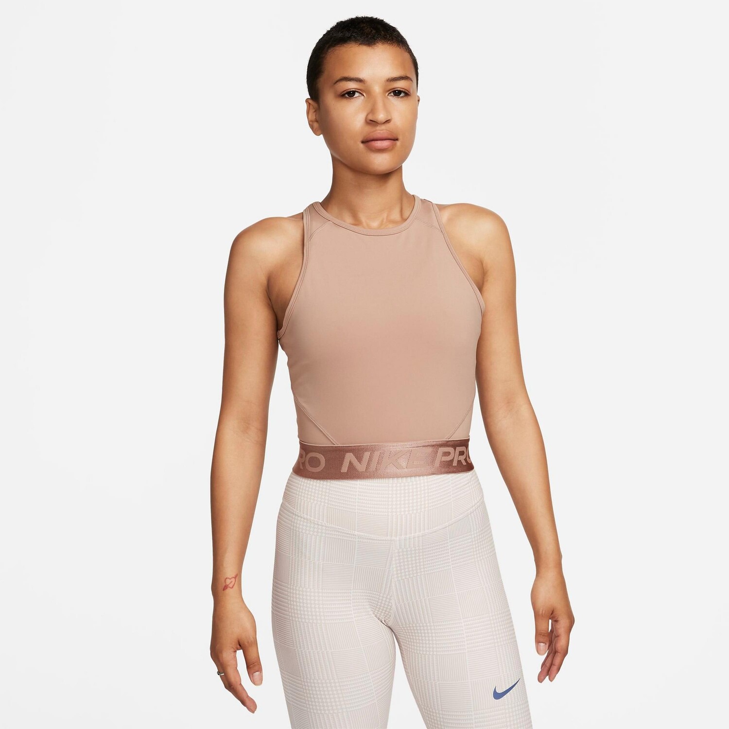 

Женская укороченная майка Nike Pro Dri-FIT, бежевый