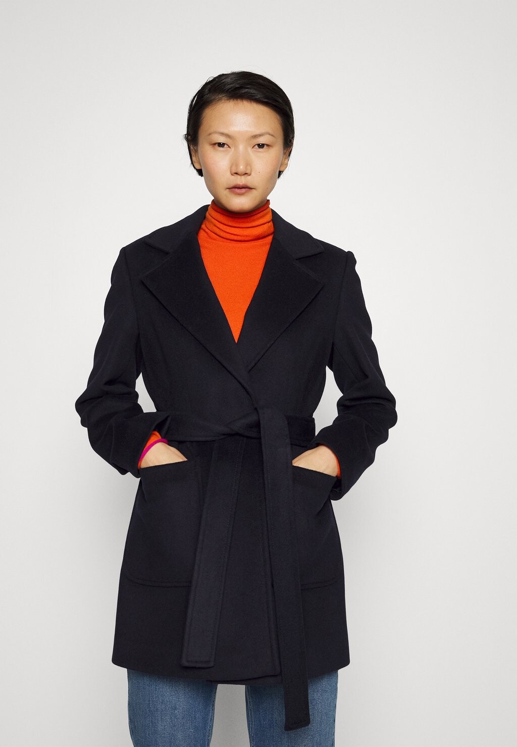 

Короткое пальто SHORTRUN MAX&Co., синий