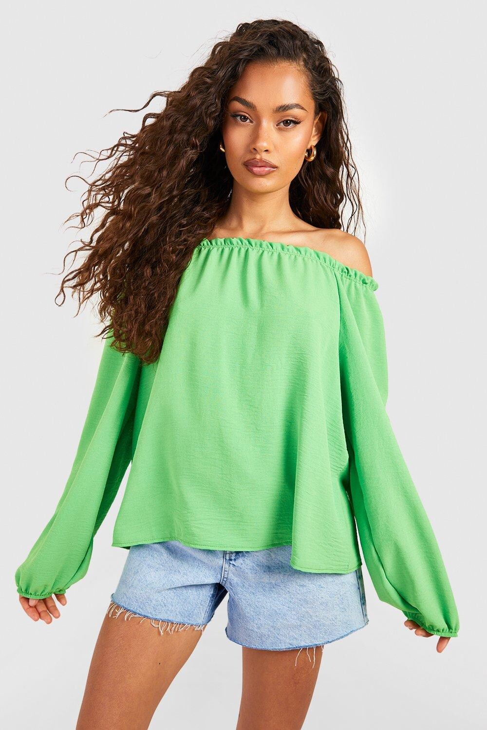 

Тканая блузка с оборками Boohoo, оливковый