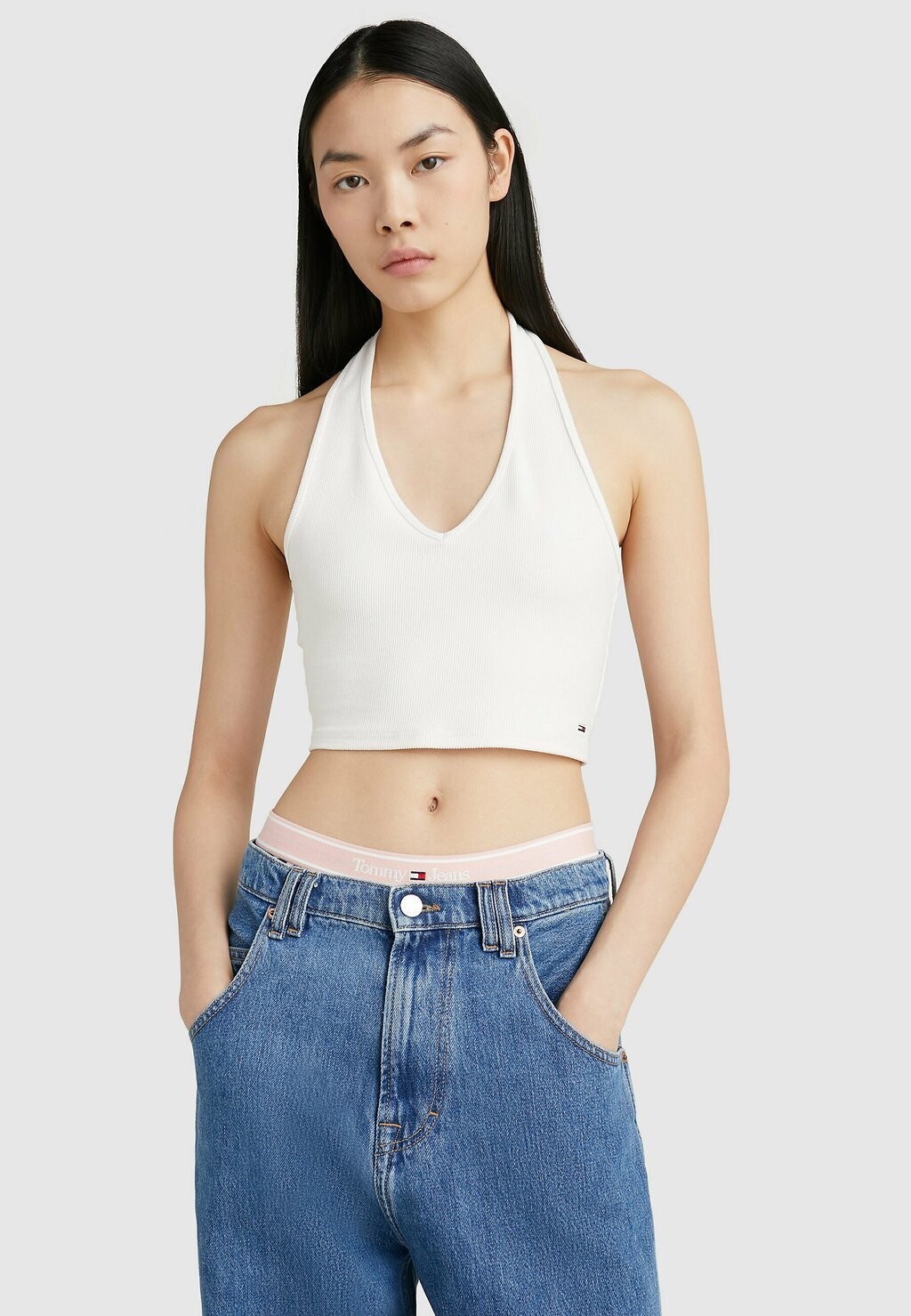 

Топ Tommy Jeans