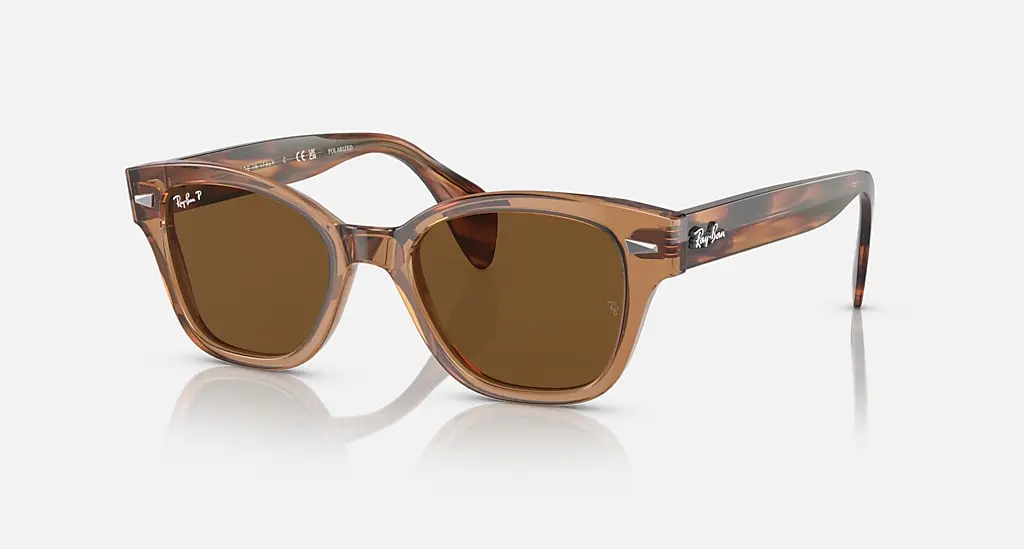 

Солнцезащитные очки Ray-Ban RB0880S, коричневый