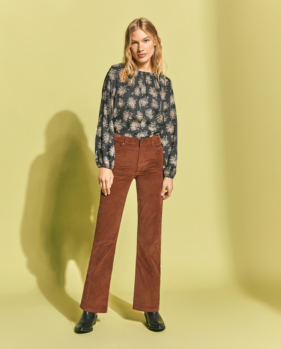 

Женские брюки-клеш из микровельвета Southern Cotton, коричневый