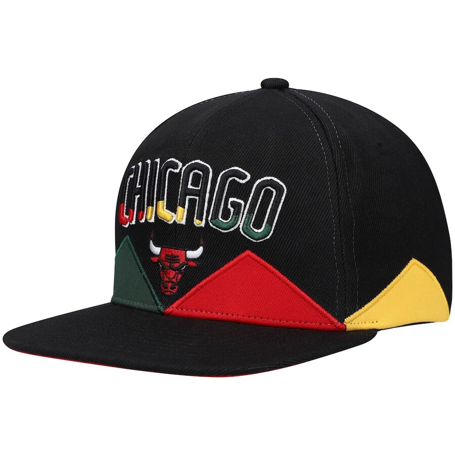

Бейсболка Mitchell & Ness Chicago Bulls, черный