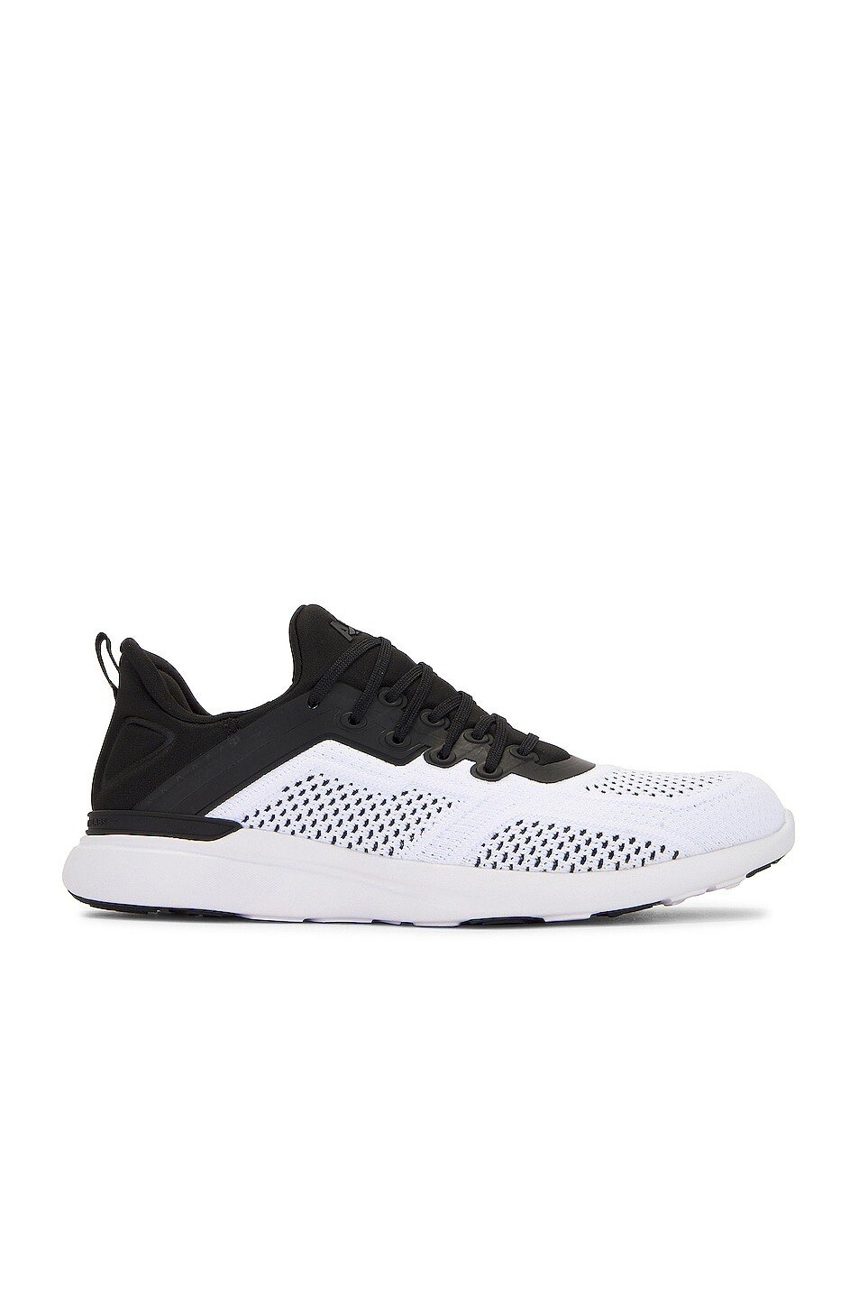 

Кроссовки Apl: Athletic Propulsion Labs Techloom Tracer, цвет White & Black