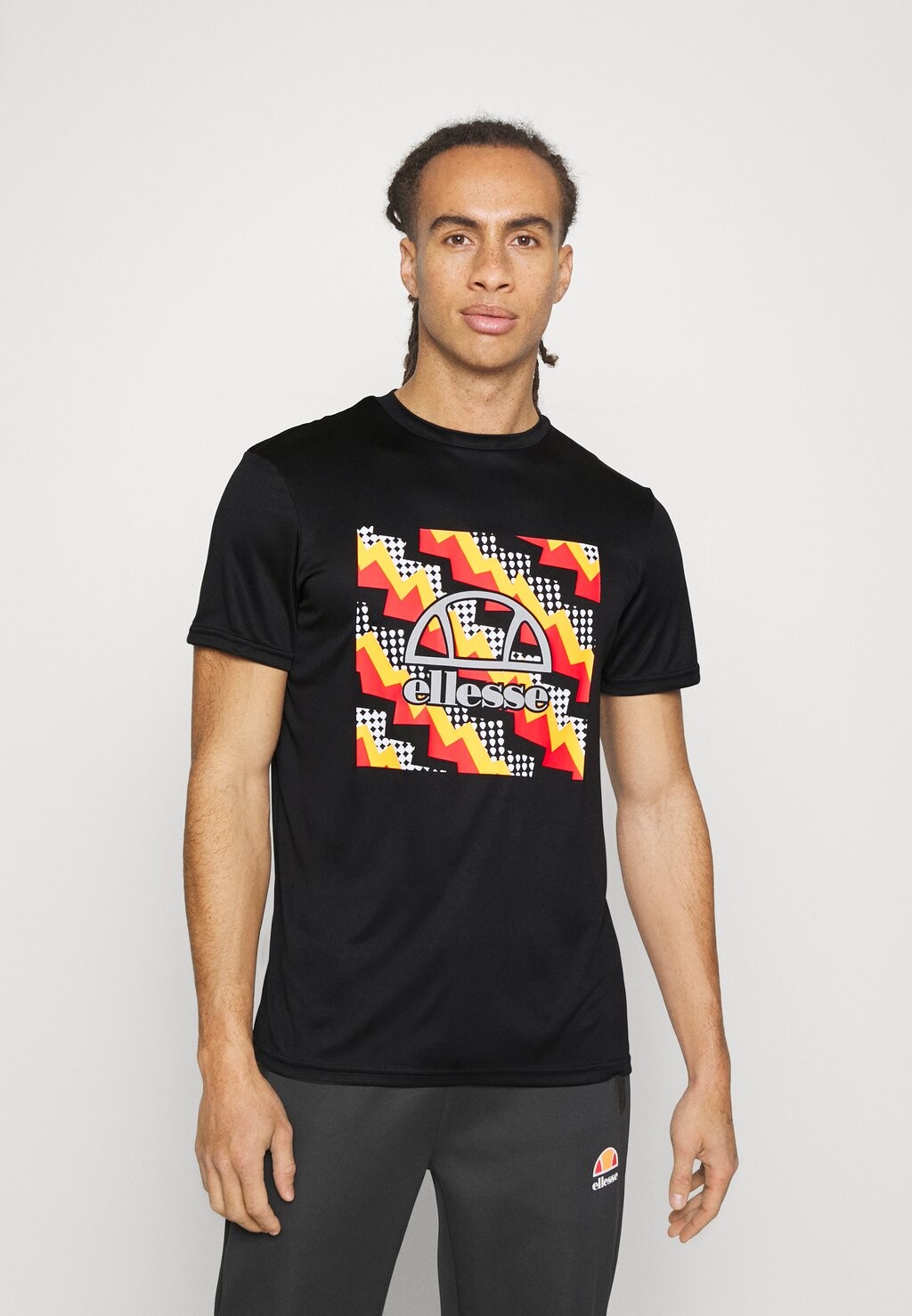 

Футболка Ellesse