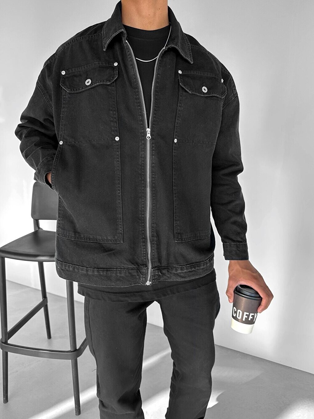 

Куртка Oversize с деталью на пуговицах, черная ablukaonline