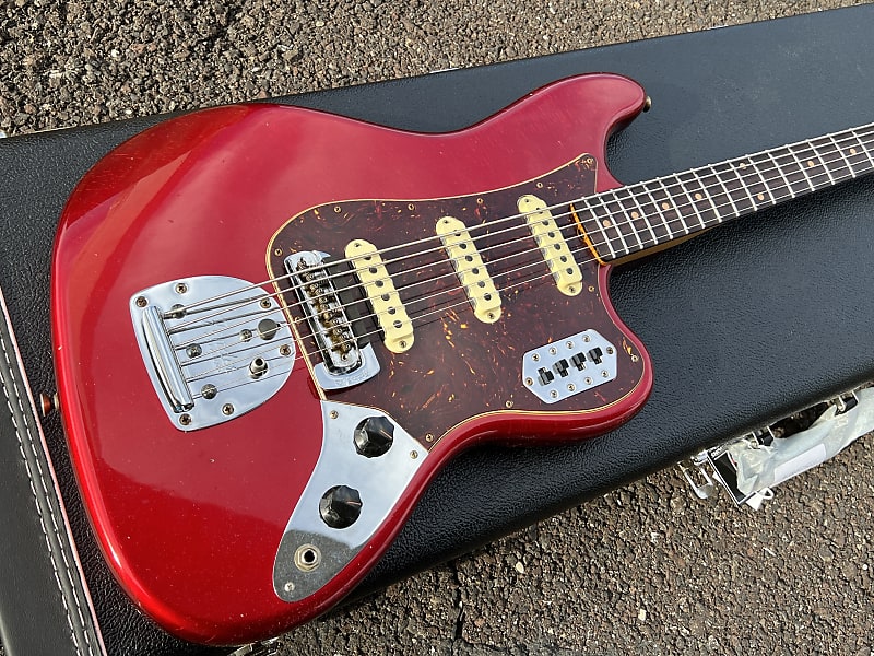 Басс гитара 2023 Fender Custom Shop 1 of 1 Bass VI Journeyman relic aged candy Apple Red