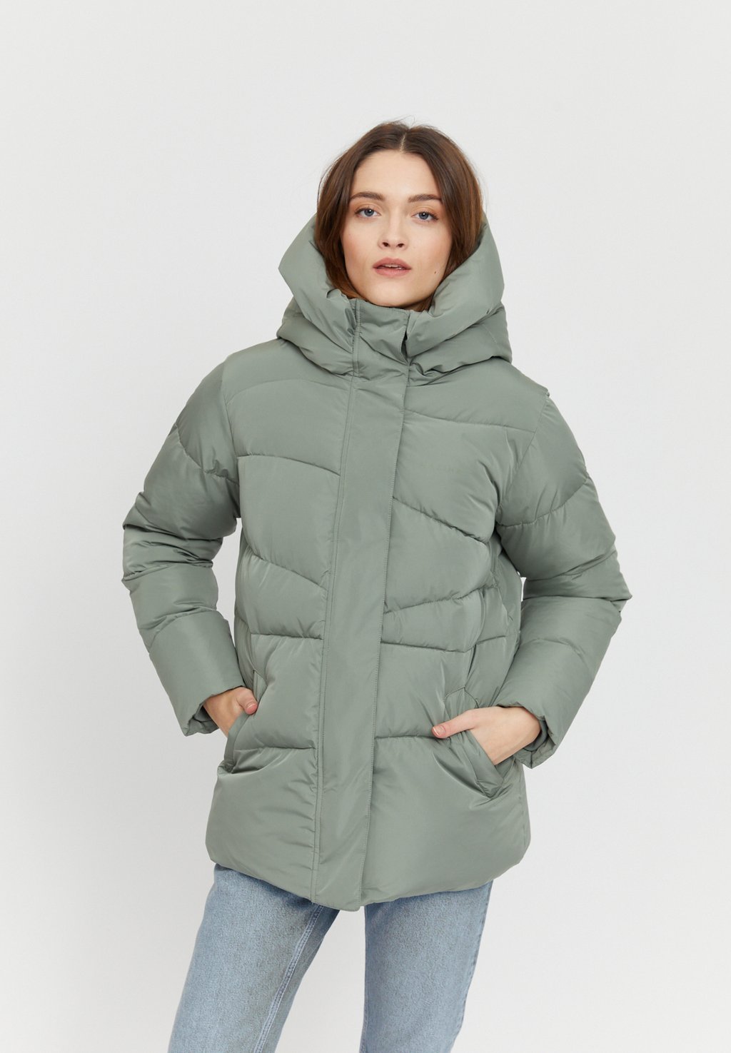 цена Зимняя куртка WANDA Mazine, цвет sea green