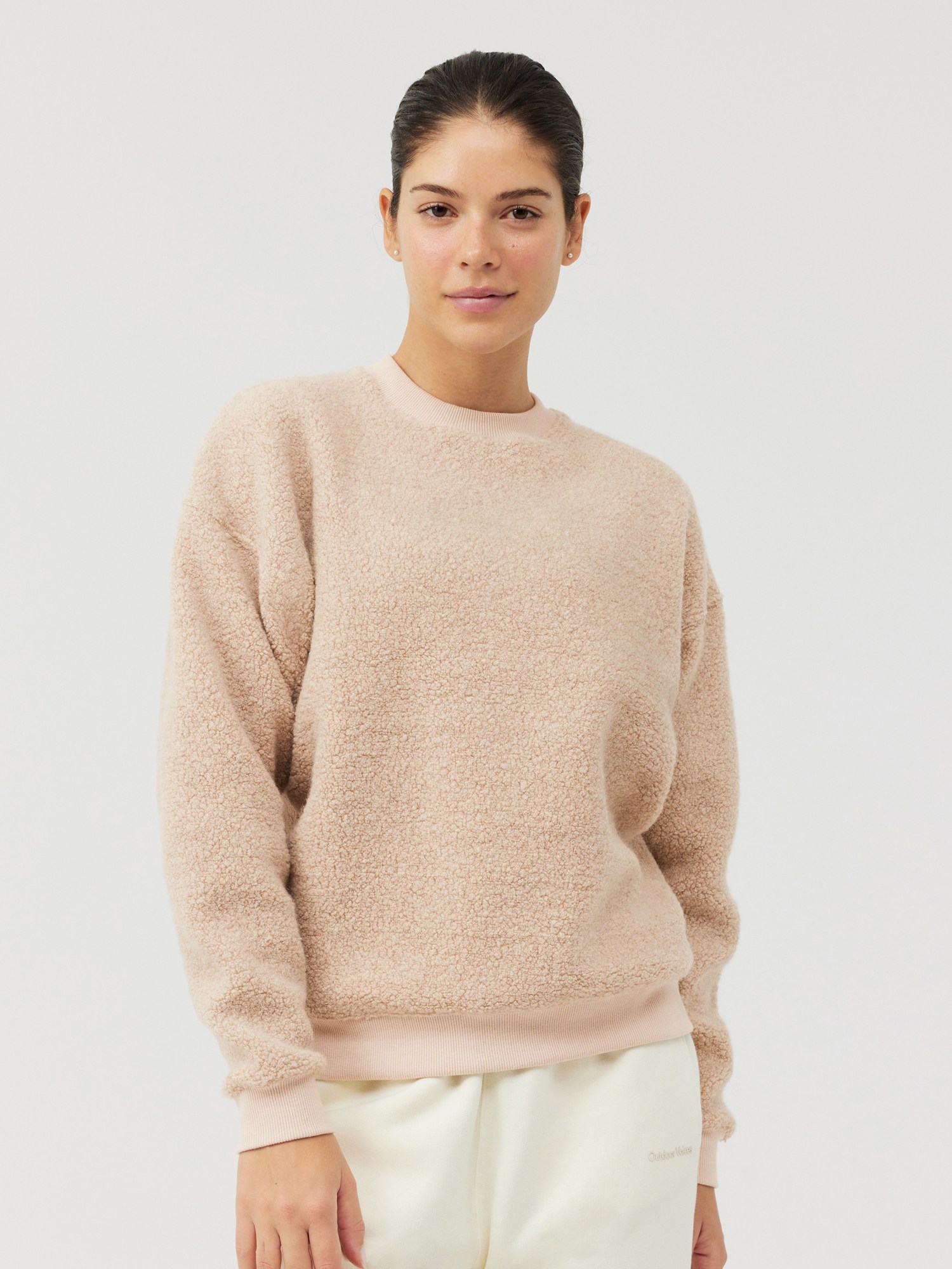Пуловер MegaFleece с круглым вырезом — женский Outdoor Voices, хаки цена и фото