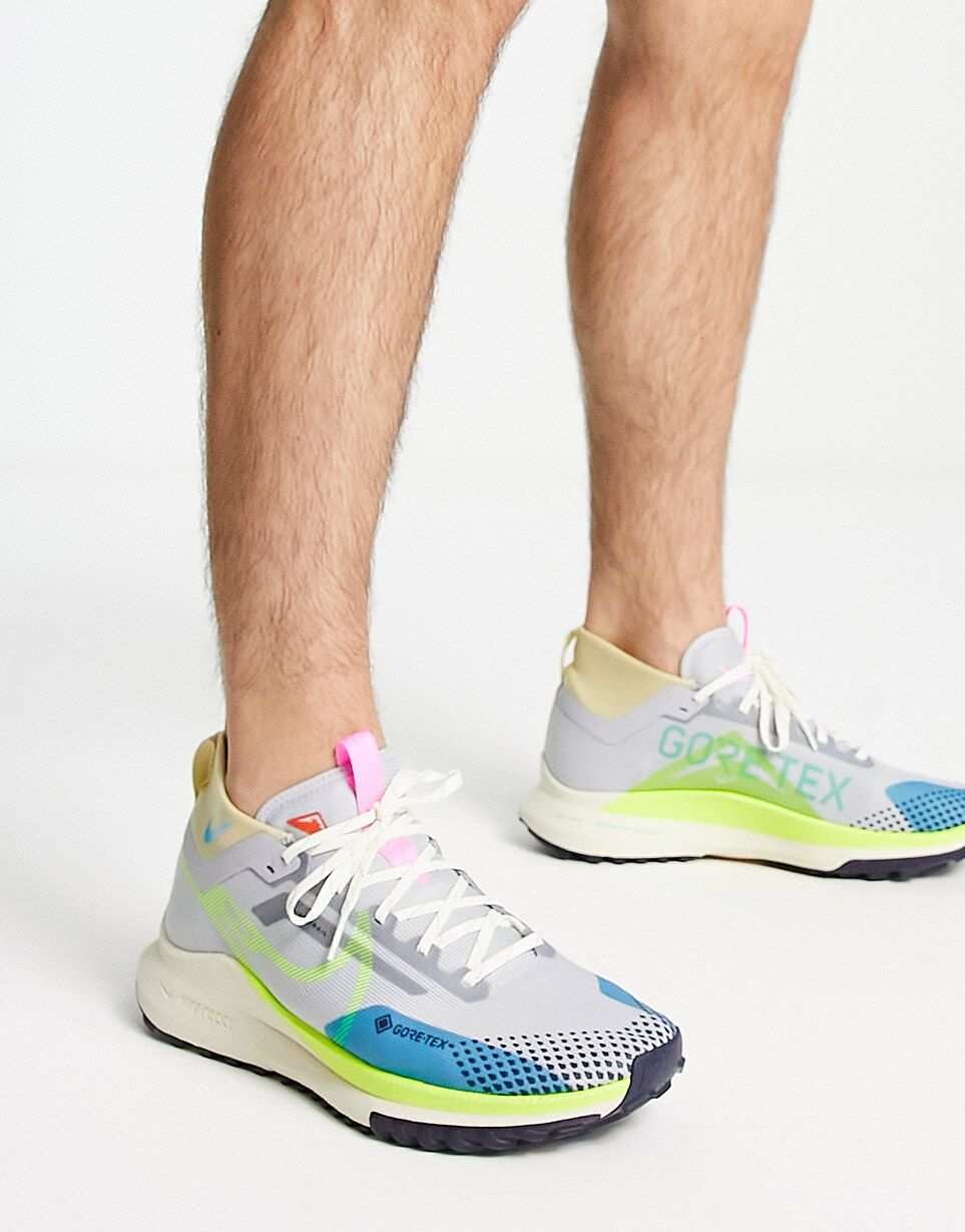 

Серые кроссовки Nike Running Trail React Pegasus 4 Goretex