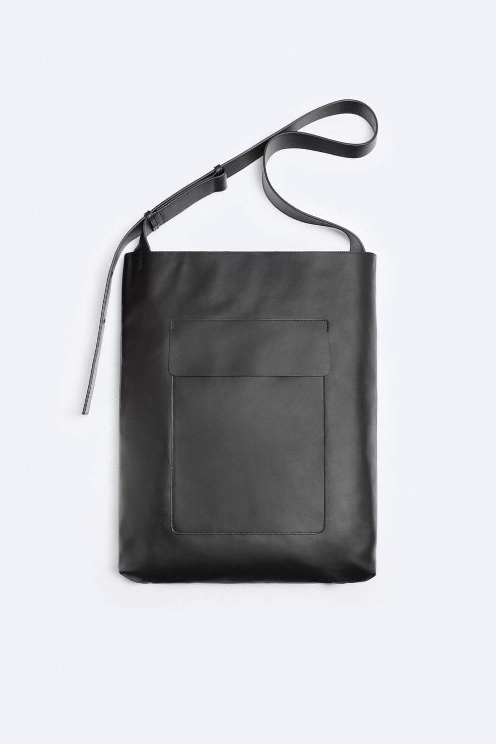 

Кожаная сумка кроссбоди ZARA, черный