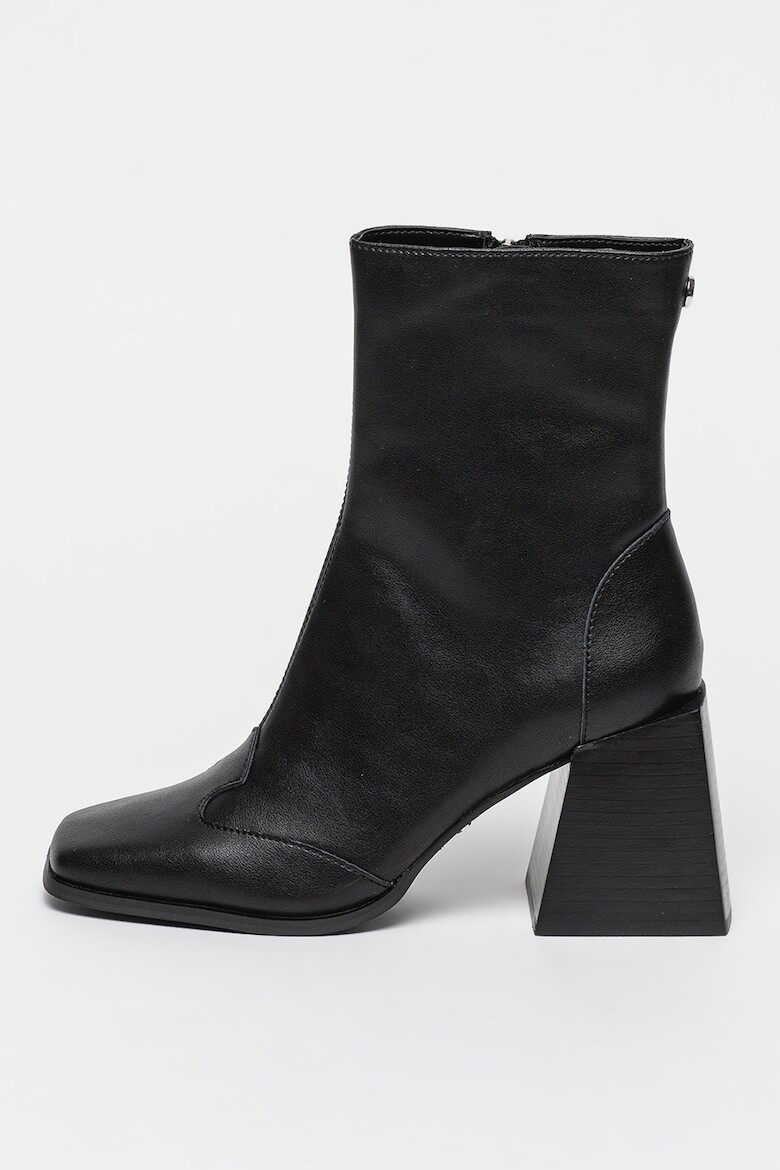 

Кожаные ботинки герцогиня Steve Madden, черный
