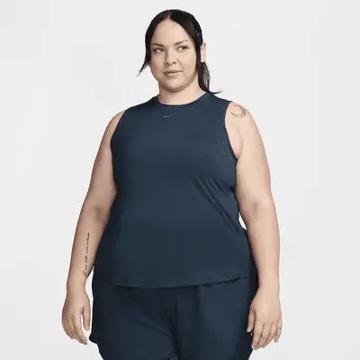 

Футболка Nike One Classic, цвет Armory Navy/Black