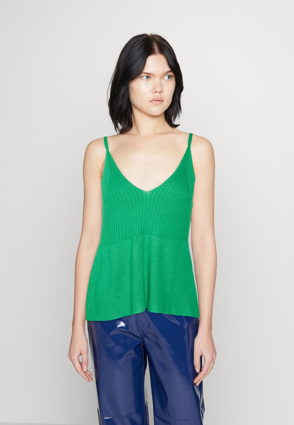 

Топ Vero Moda, зеленый