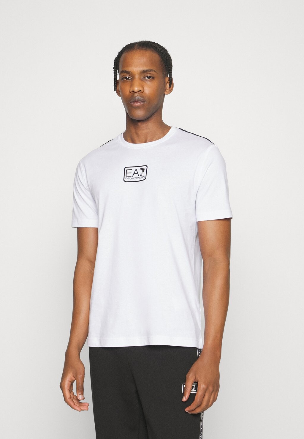 

Футболка с принтом EA7 Emporio Armani, белая, Белый