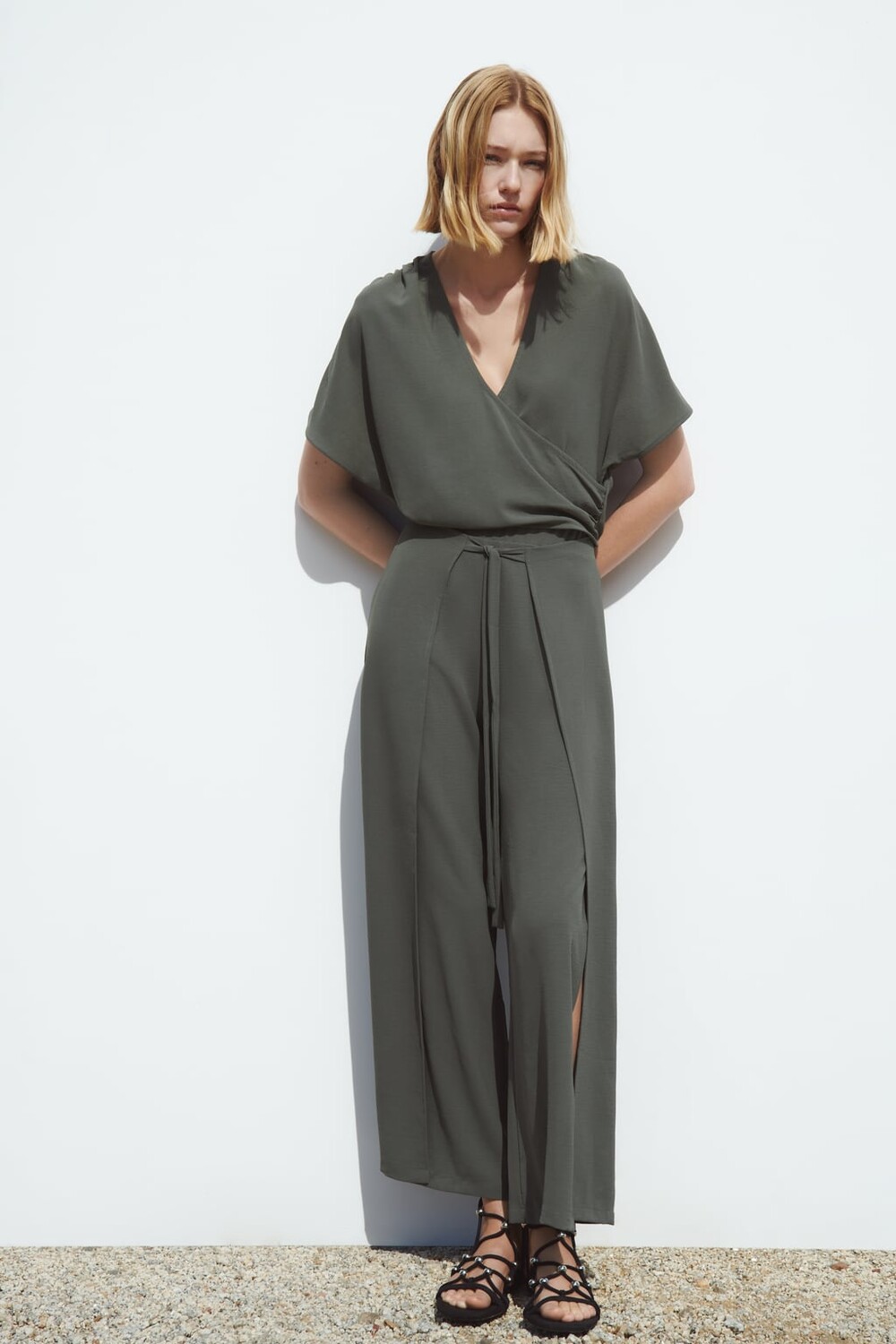 

Брюки ZARA, хаки