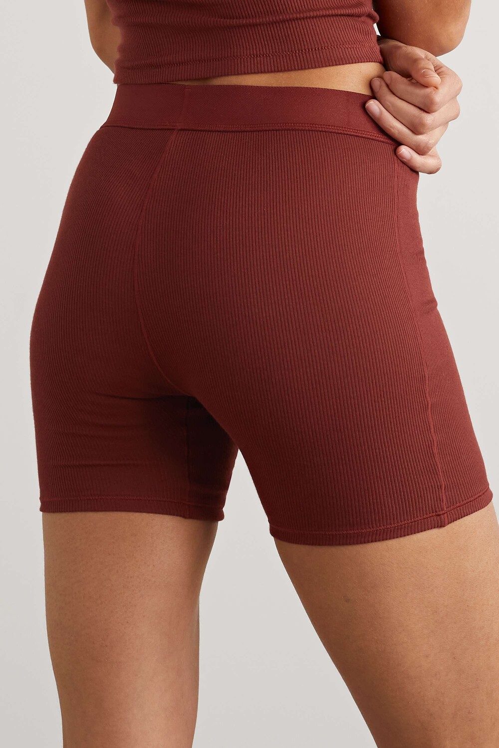

SKIMS Хлопковые боксеры в рубчик из смесового хлопкового джерси Cotton Collection - Sangria, бордовый