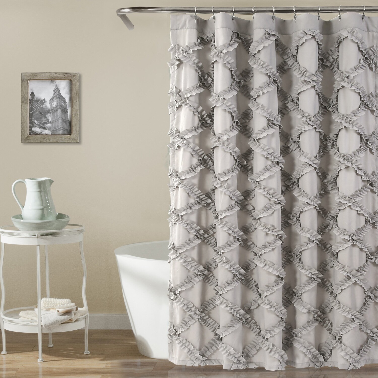 

Занавеска для душа с рюшами и бриллиантами Lush Decor, цвет Gray