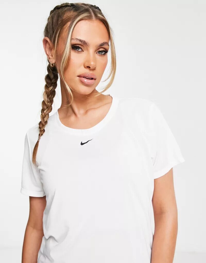 

Белая футболка обычного кроя Nike One Dri-FIT, Коричневый