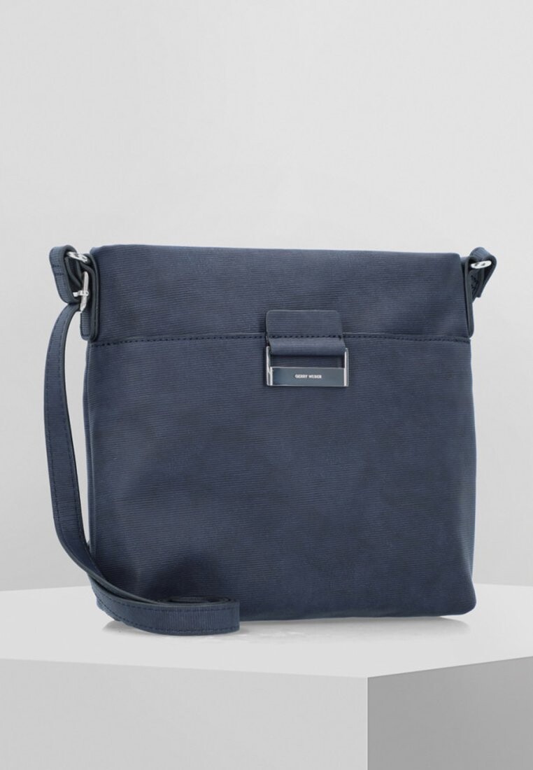 

Сумка через плечо Be Different 23 Cm Gerry Weber, цвет darkblue