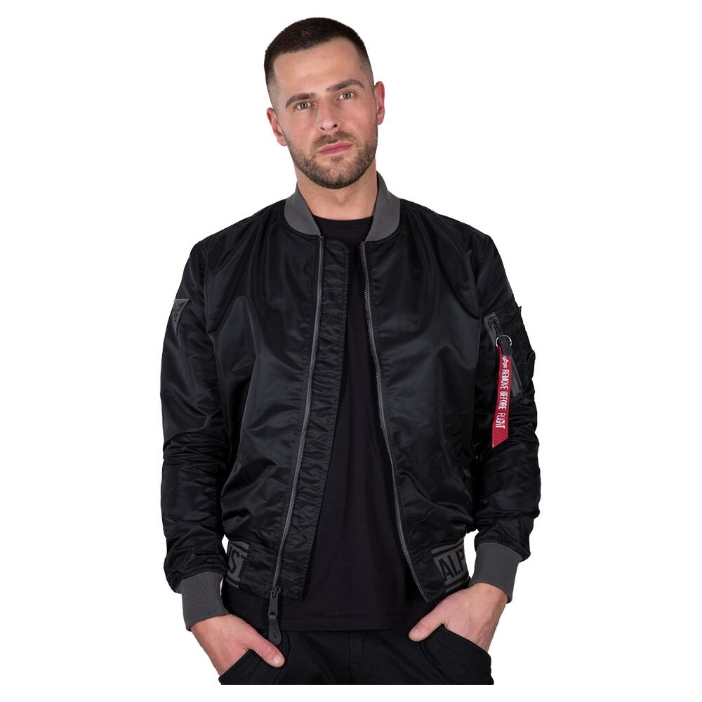 

Куртка Alpha Industries MA-1 LW AR, черный