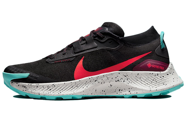 

Низкие износостойкие кроссовки Nike Pegasus Trail 3 Gore-Tex черный/красный
