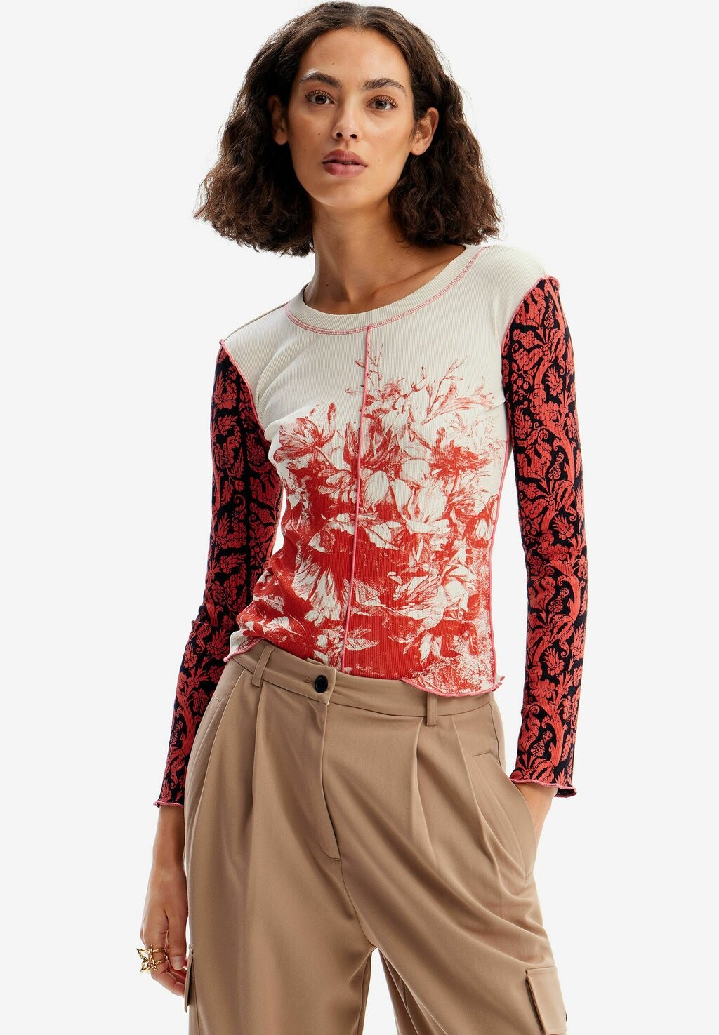 

Свитшот Desigual SLIM, бежевый