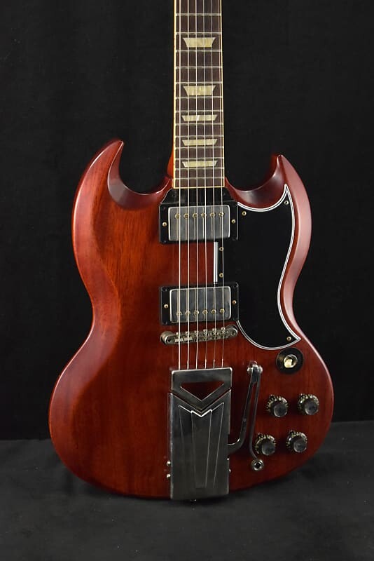 

Электрогитара Gibson Custom Shop 1961 Les Paul SG Standard With Sideways Vibrola Cherry Red