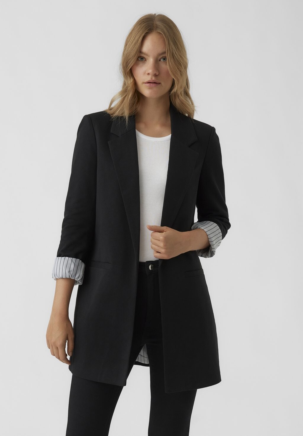 

Длинная куртка Vero Moda