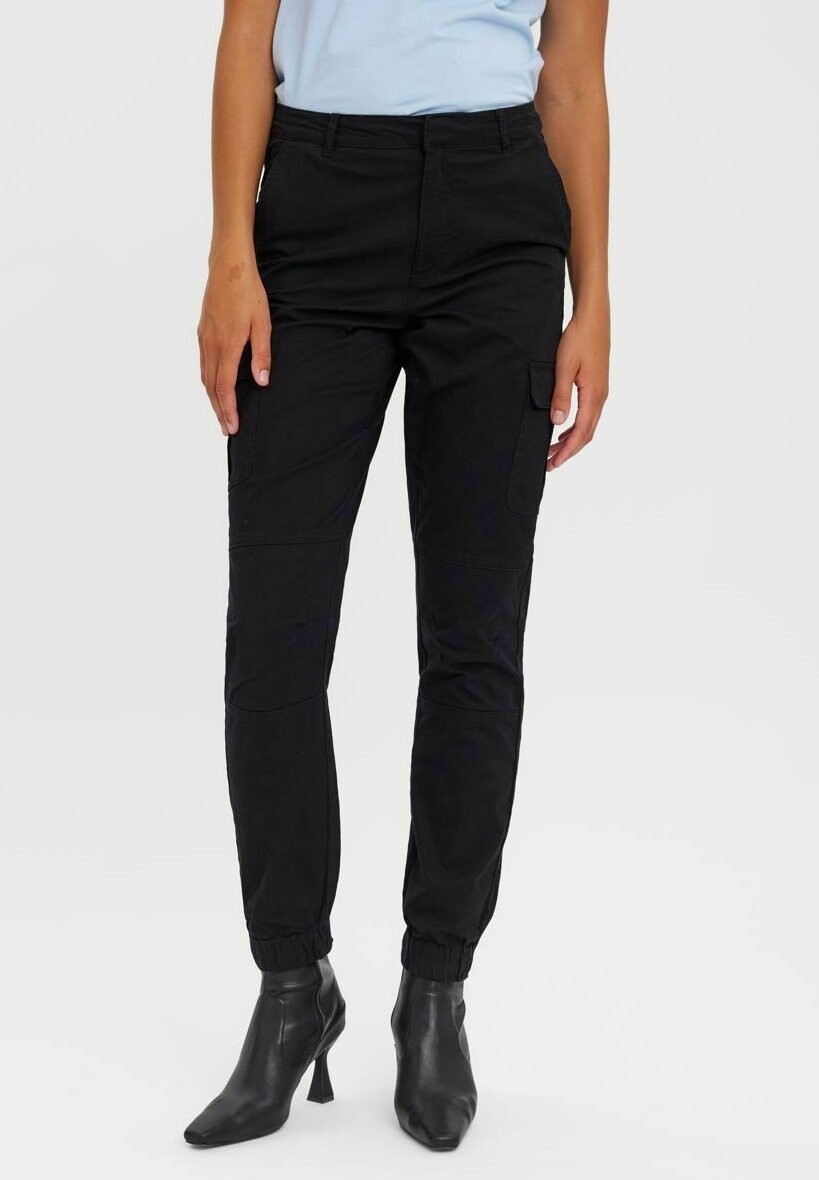 

Брюки с карманами Vero Moda