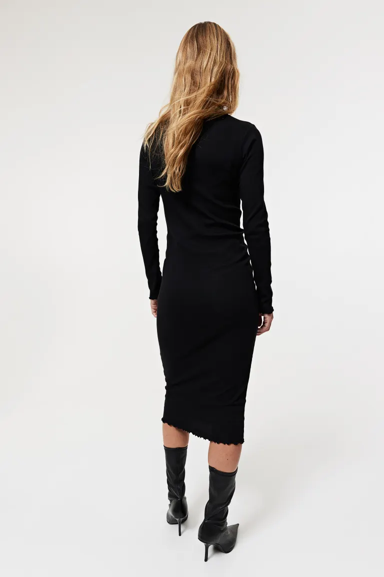 Трикотажное платье в рубчик H&M, черный