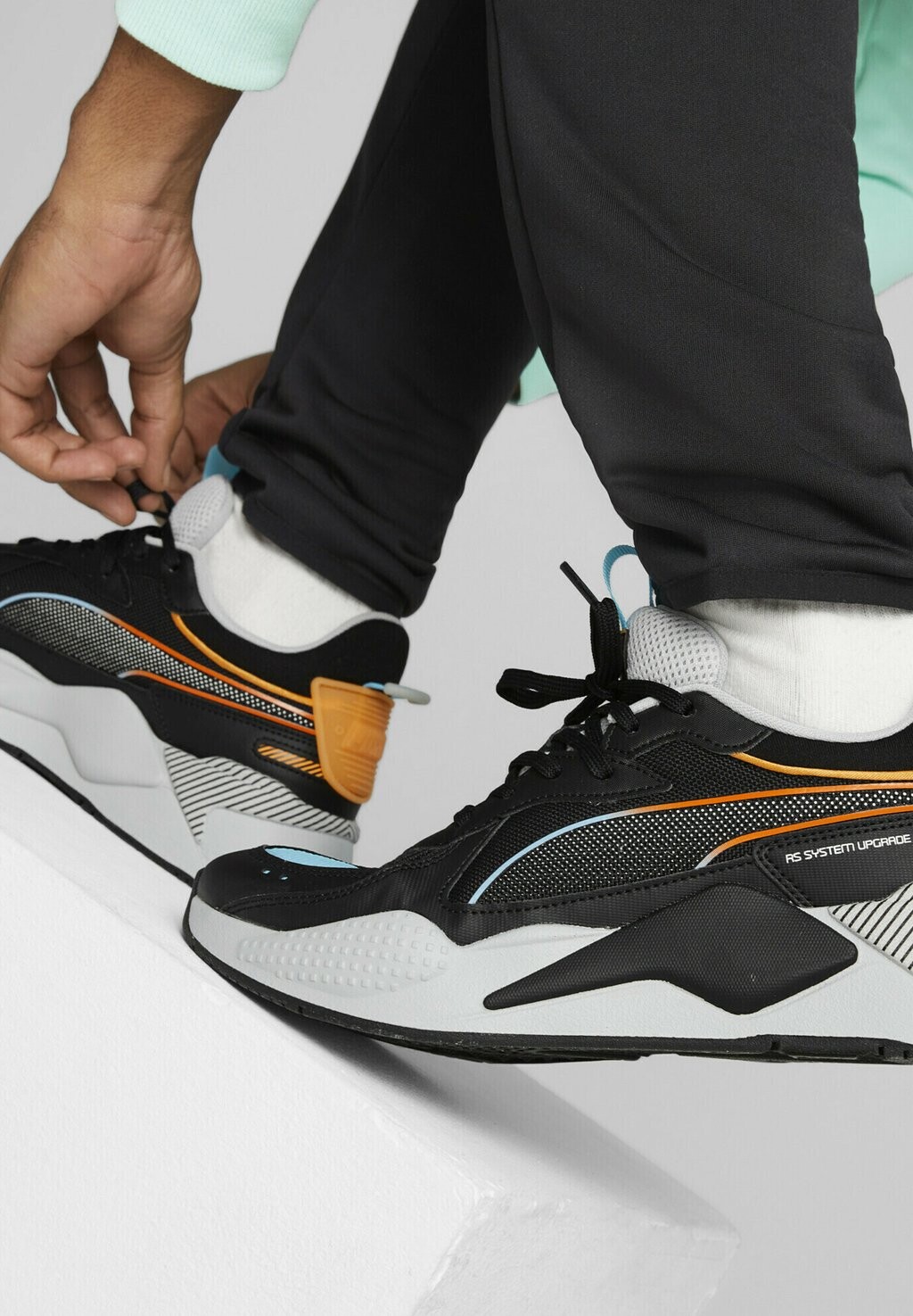 

Низкие кеды Puma