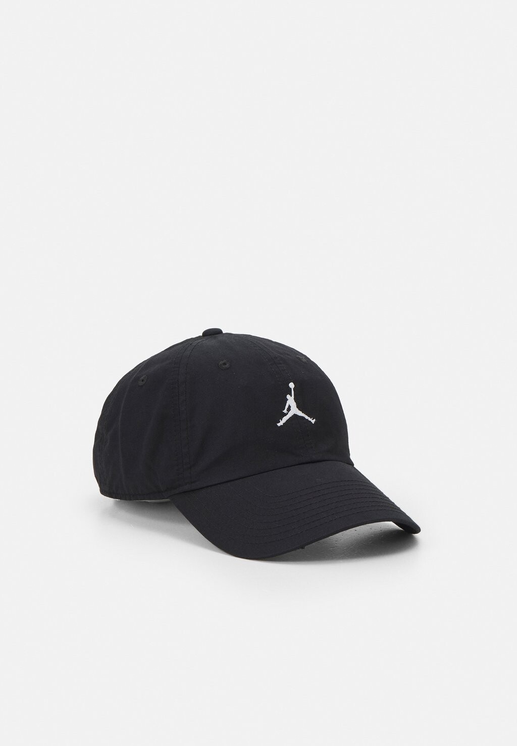 

Кепка Club Jumpman Jordan, цвет black/white