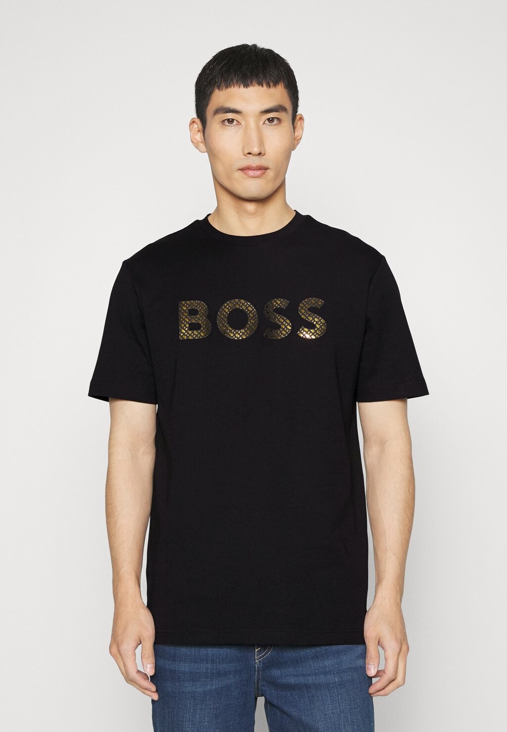 

Футболка с принтом BOSS, черный