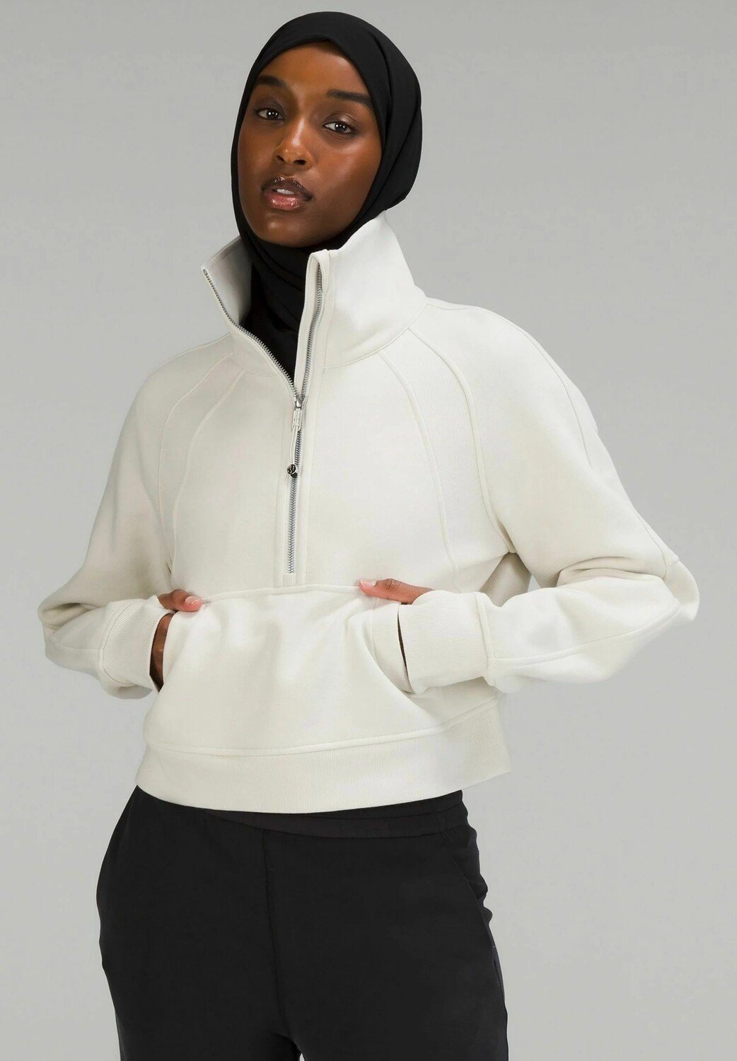 

Толстовка Lululemon Scuba Funnel Neck, белый