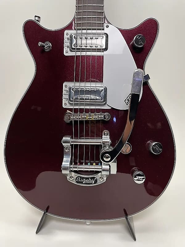 

Gretsch G5232T Electromatic Double Jet FT с Bigsby, накладка на гриф Laurel, темно-вишневый металлик G5232T Electromatic Double Jet FT with Bigsby, Laurel Fingerboard, Dark Cherry Metallic