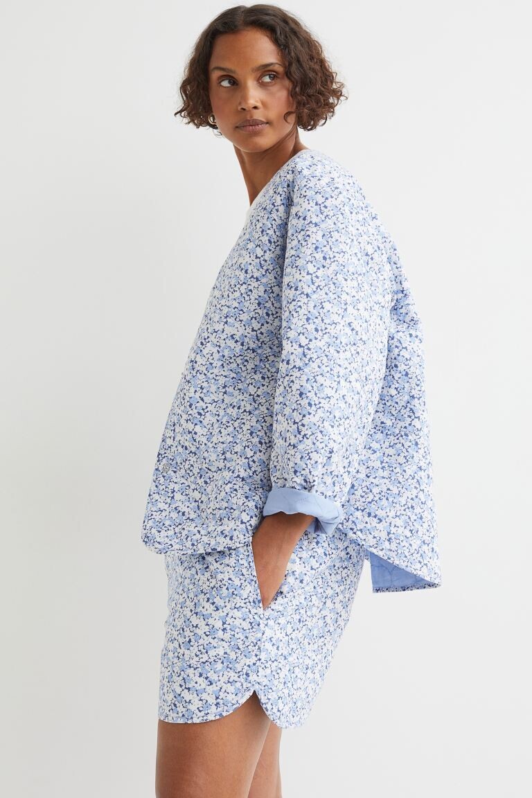 

Хлопковые шорты с подкладкой H&M, белый/цветочный